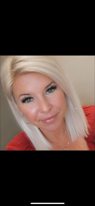 Aimee Mills