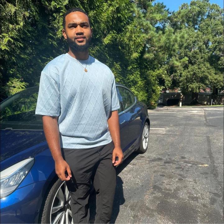 Tavius Jones