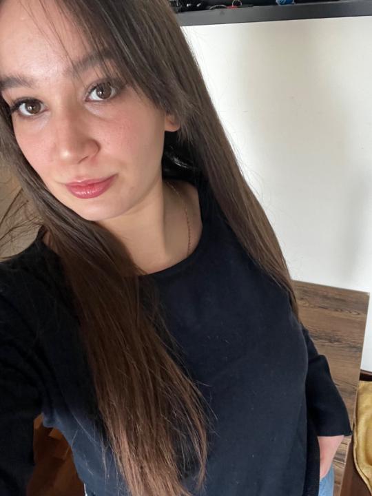 Eszter Esztrenga