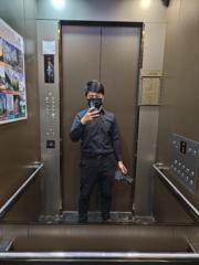 伯倫 張
