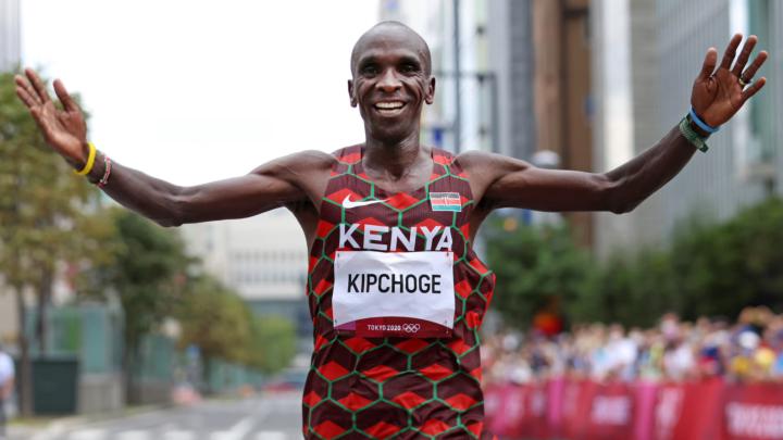🥇 1. Eliud Kipchoge – The Sub-2 Marathon