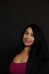 Alexa Luna