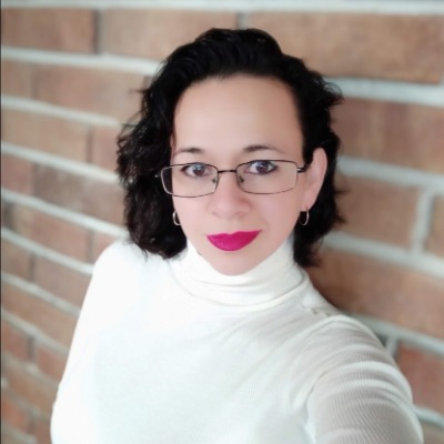 Arianna Hernandez charco