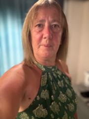 Julie Wootton