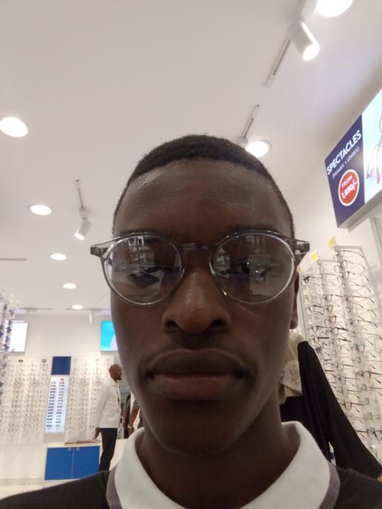 Victor Mundia