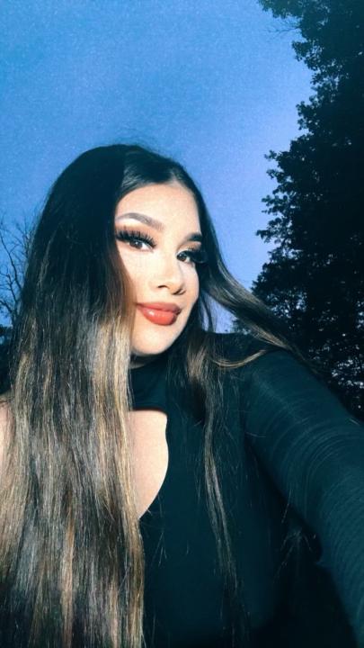 Sandy Medina Sandy medina