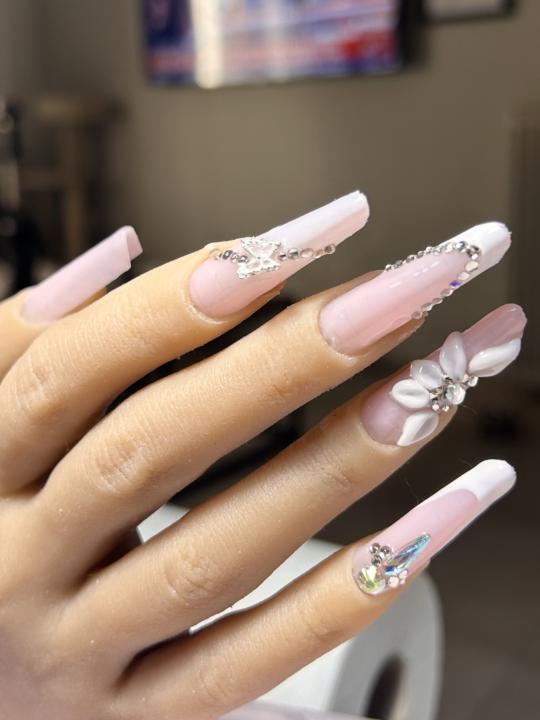 I wanna level up pleaaace like if you like my job hehe🩷✨