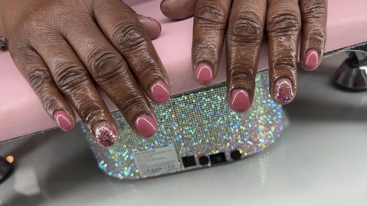 Structured manicure