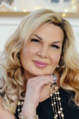 Natalie Lidukhover Natalie Lidukhover