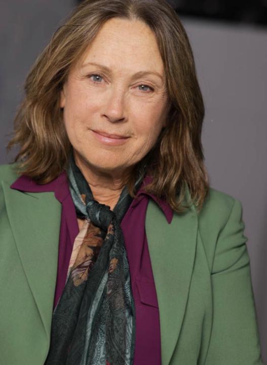 Jennifer Collins
