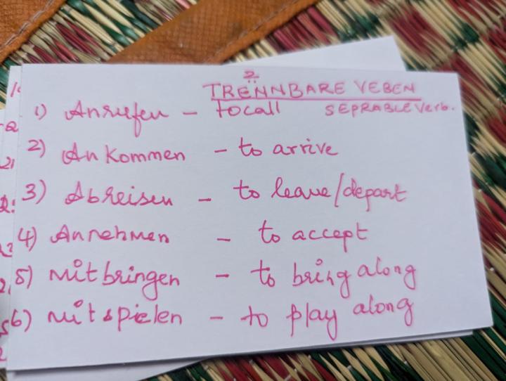 Flash Cards - To Learn Language Easier 