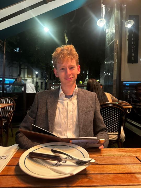 Elliot Sykes