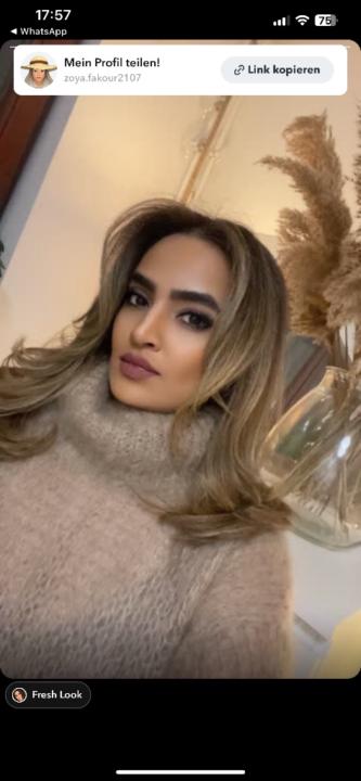 Zoya Fakourmotlagh