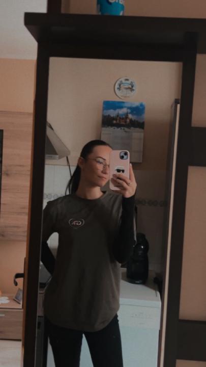 Simona Tobias