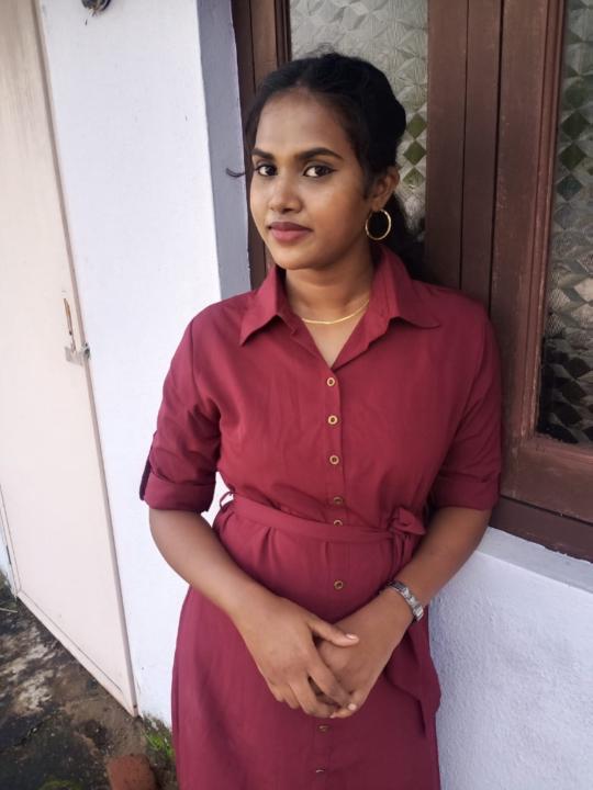 Divyadharszini D