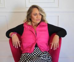 Angela Thorne