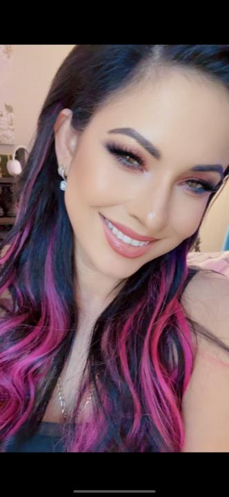 Ana Bello