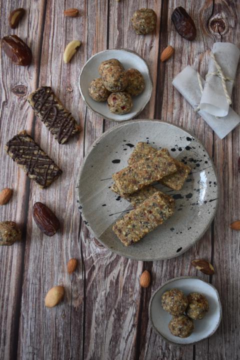 🌿 RAW ENERGY BARS
