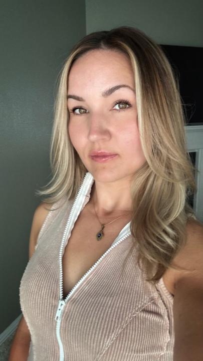 Miriam Orschel