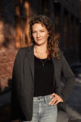 Adrienne Priess