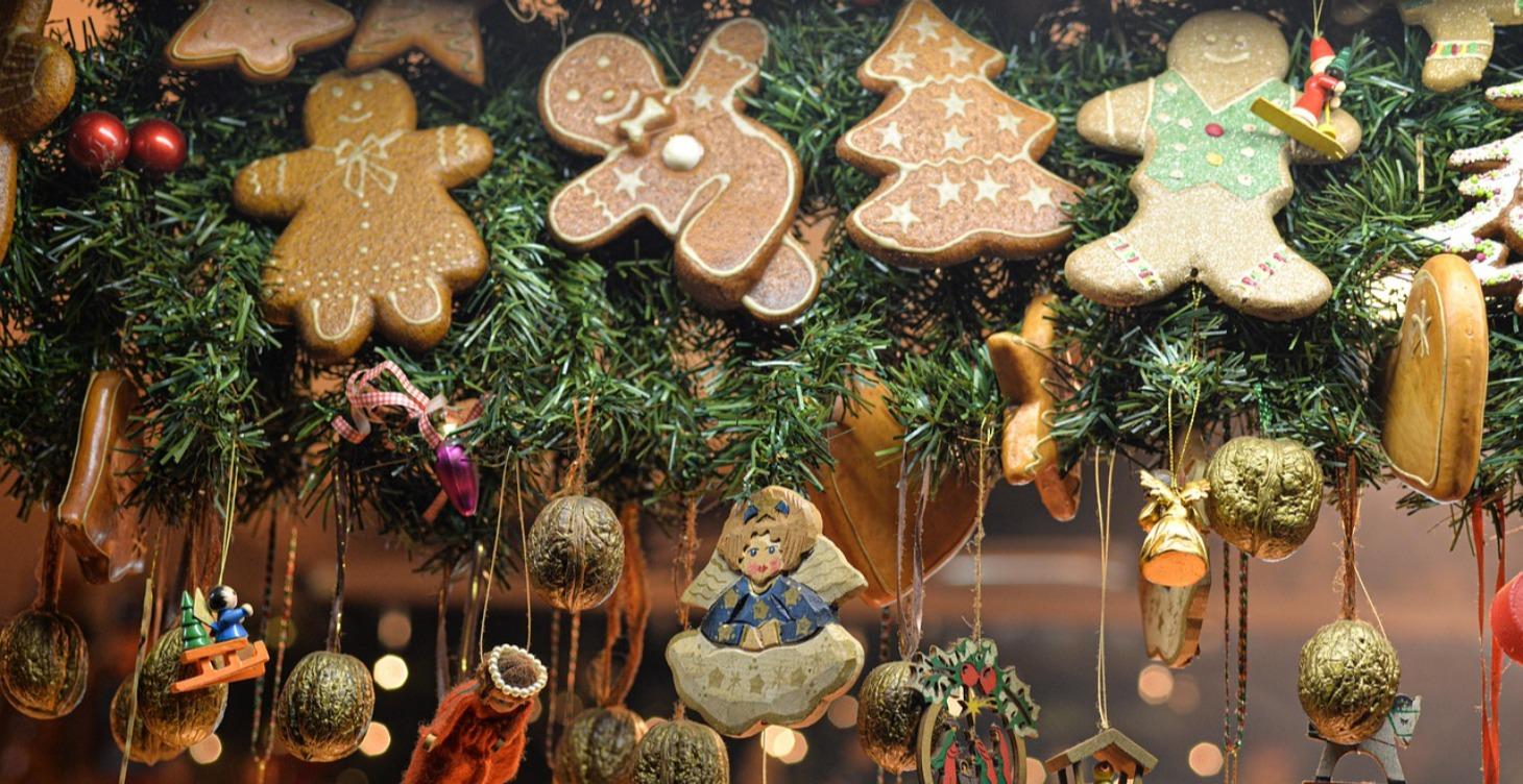 The 12 Days of Yule: Menus, Seasonal Lore, Actions