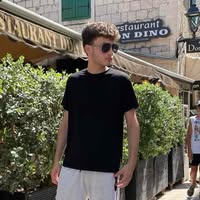 Barnabás Mészáros