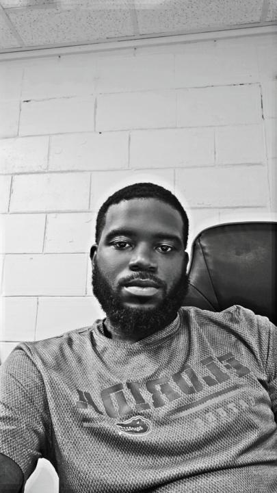 Deante Henderson