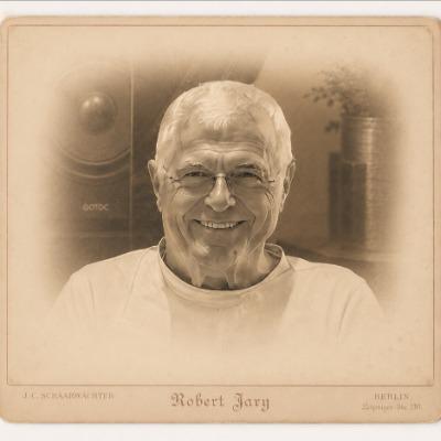 Robert Jary