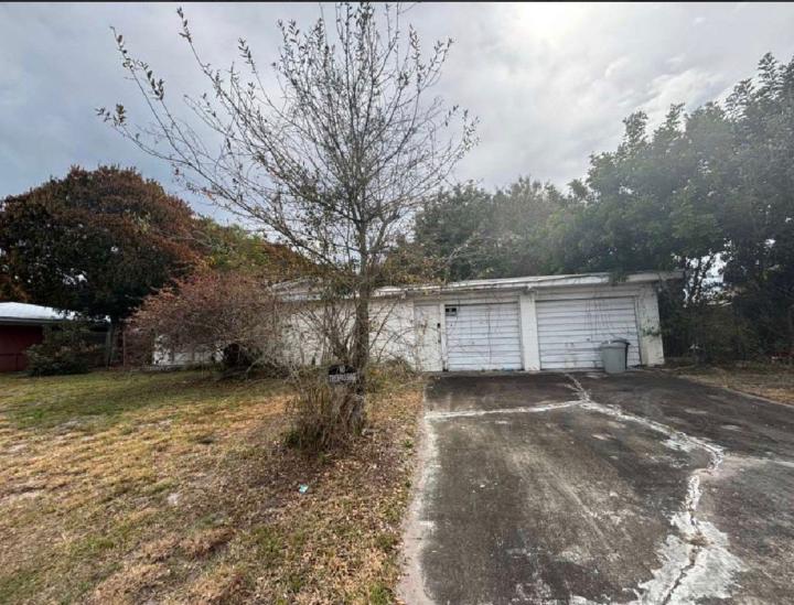 1913 Wyoming Ave, Fort Pierce, FL 34982