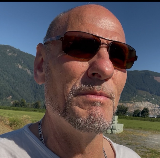 Coach Gregory Dahl