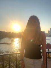 Lilly Lotfi