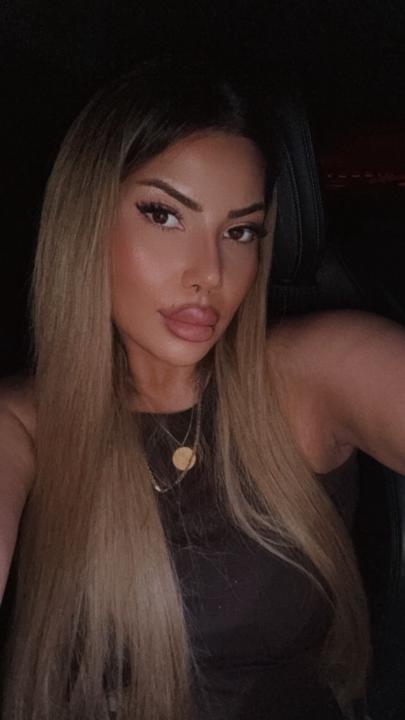 Özge Karadas