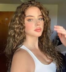 Eail Sophia