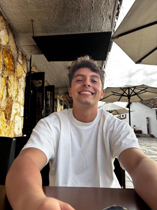 Samuel Gomez