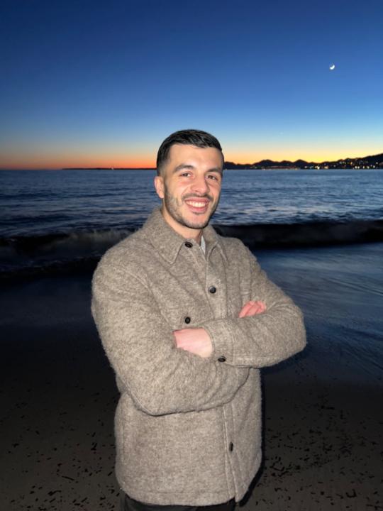 Coach Essatche