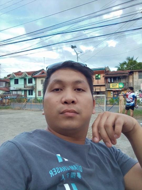 Jino Sarsalejo