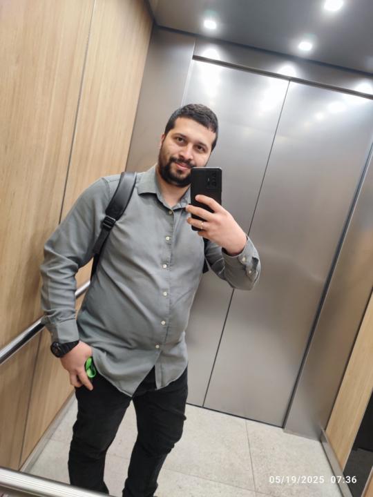 Róbert László Sárdi-Tóth