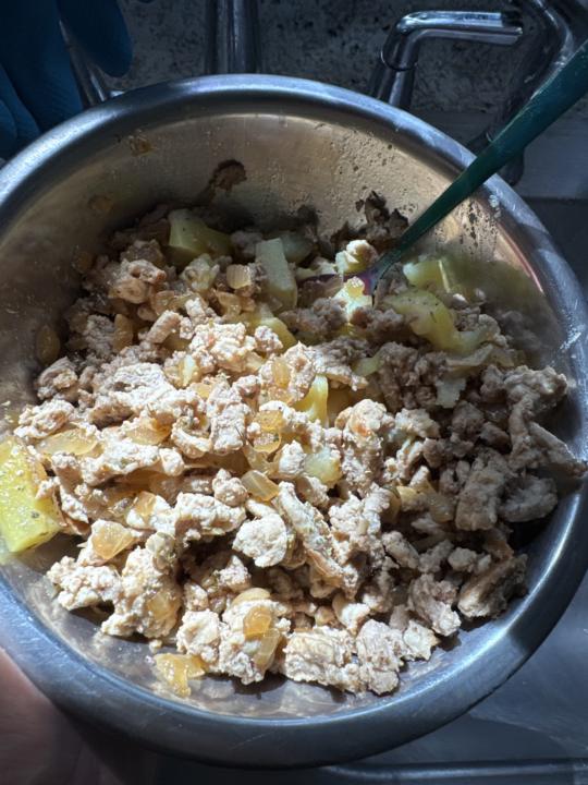 Meal: white sweet potato, turkey, caramelized, onions, butter and herbs