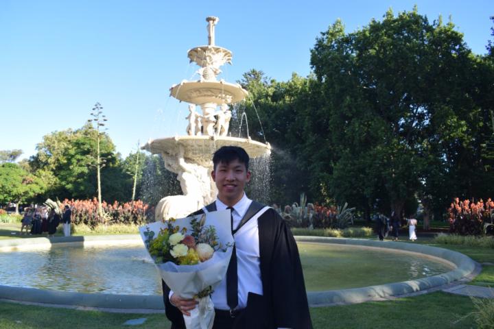 Nixon Theng