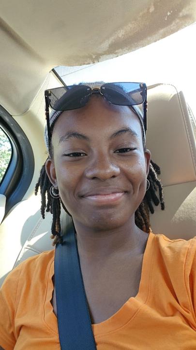 Amonie Deloatch