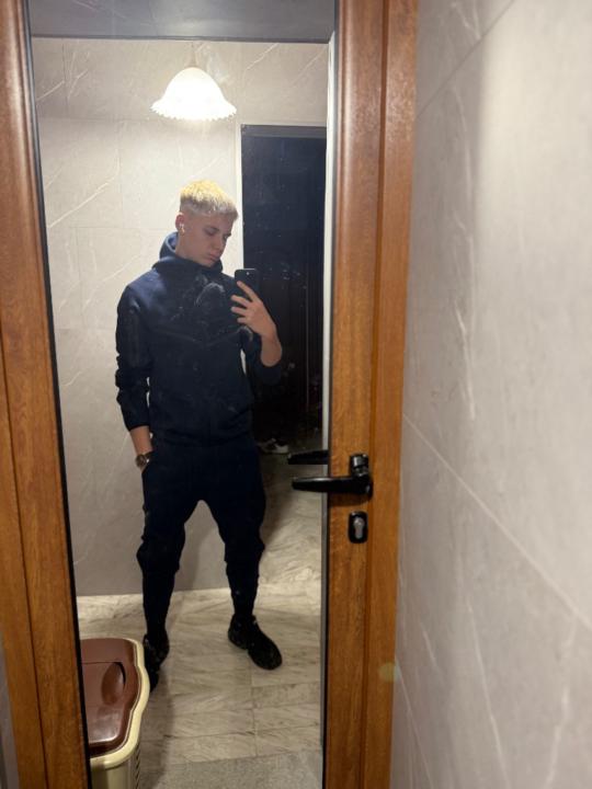 Мартин Тенев