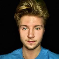 Conor Riddle