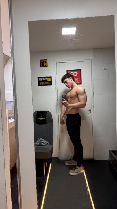 Luciano Vega