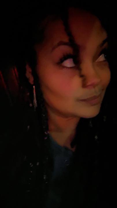 Tiffanii Thery