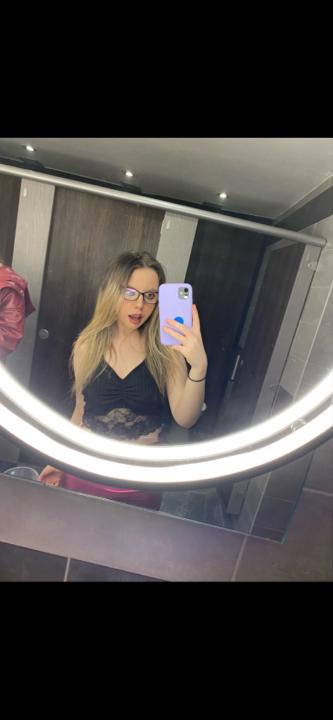 Chloe McKay
