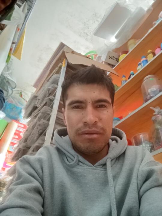 Victor raul Merma mango