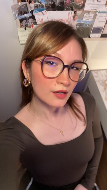Larissa Delbart