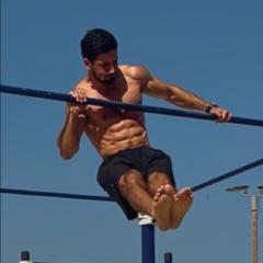 Tyron Naf