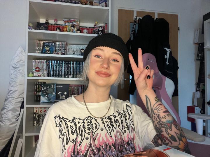 Tori x Peak