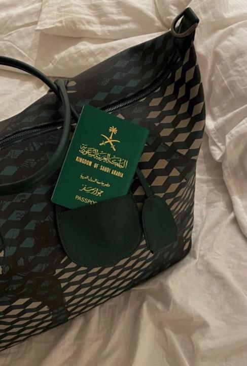 خديجه هروبي